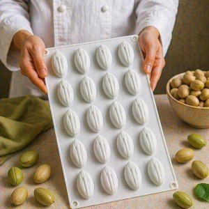 Mini Pistazie Silikonform – 18 Fach | Für kreative Desserts & Pralinen