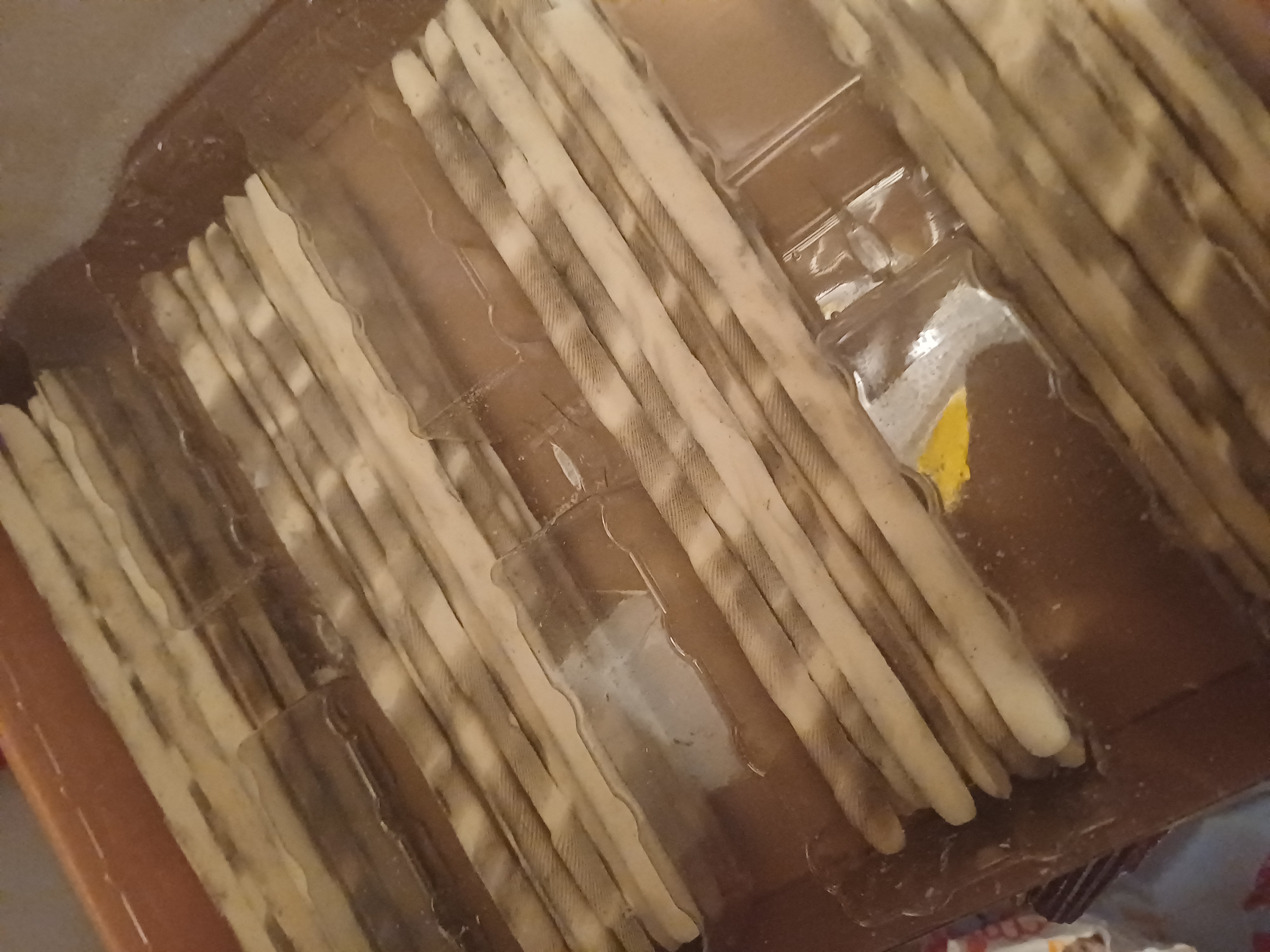Schokoladenaufleger Dunkle Röllchen mit Weiß 160 Stück